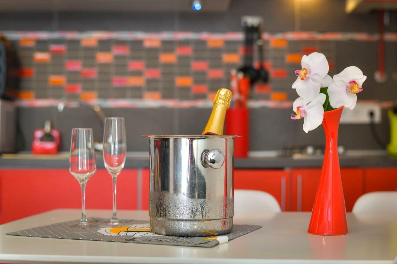 Bluebenalmadena 200Meters From The Beach With Jacuzzi And Rooftop Terrace (Adults Only) Exteriér fotografie